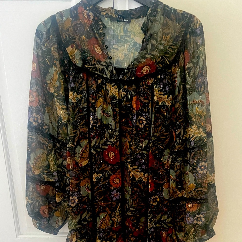 Aqua Women’s Floral Dress Never Worn-Size S